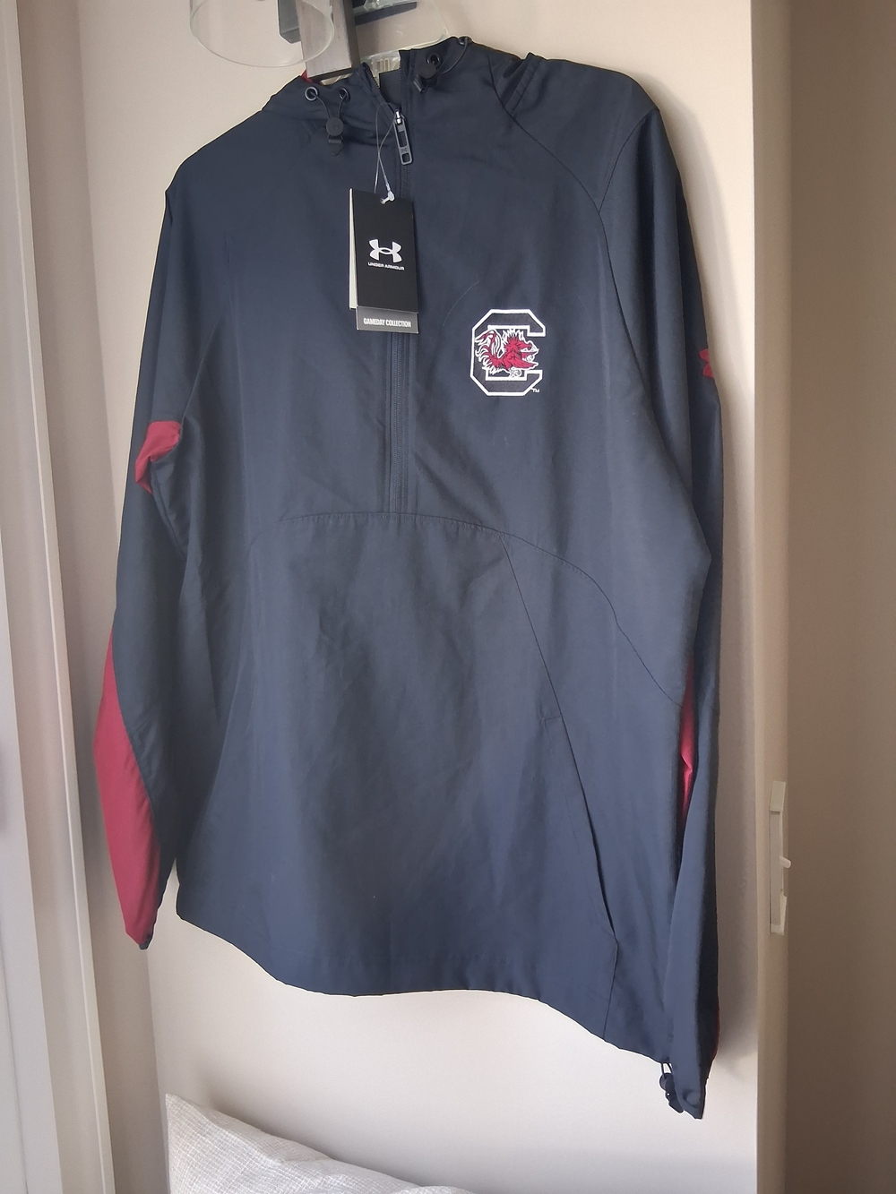 NWT Under Armour Black Pullover with Garnet Accents